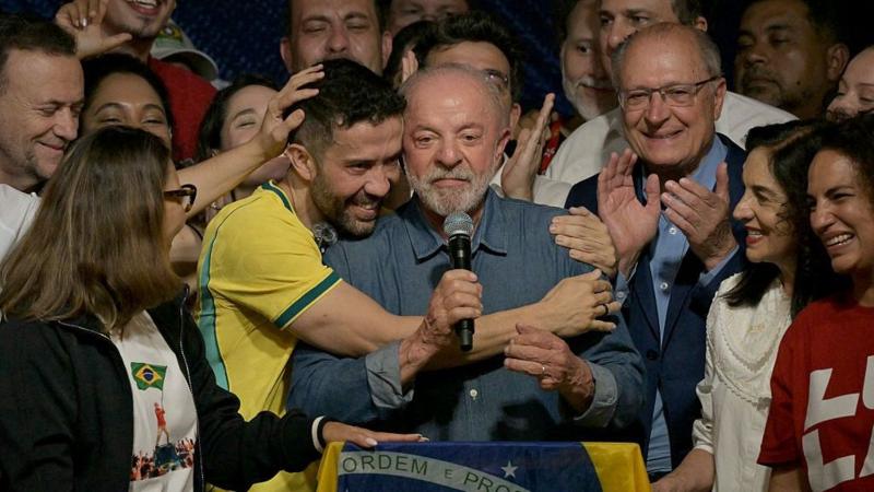 Lula gana las elecciones de Brasil con una remontada histórica pero Bolsonaro pide la anulación y no reconoce la derrota